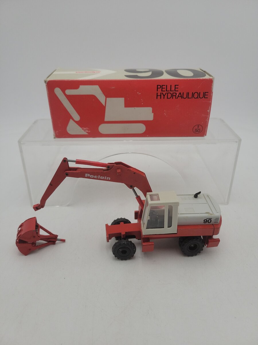 Conrad 2898 1:50 Scale Red Tracked Excavator Poclain B 90 Construction Equipment VG/Box