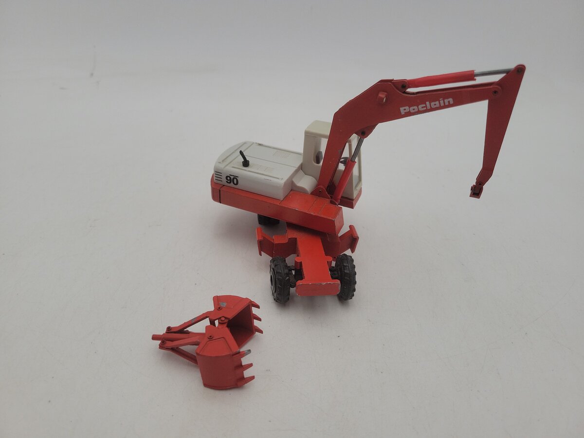 Conrad 2898 1:50 Scale Red Tracked Excavator Poclain B 90 Construction Equipment VG/Box