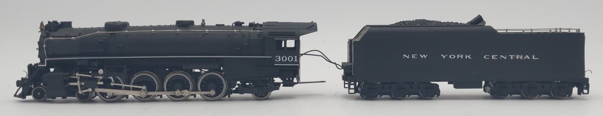 Mehano HO Scale NYC 4-8-2 Steam Locomotive & Tender #3001 VG