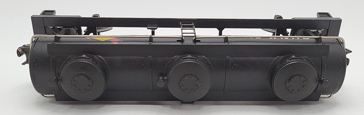 Lionel 6-9138 O Gauge Sunoco Triple Dome Black Tank Car EX