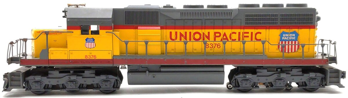 Lionel 6-8376 O Gauge Union Pacific SD40 Diesel Locomotive #8376