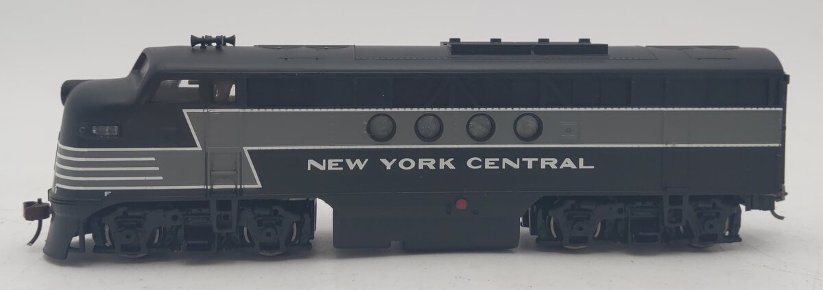 Bachmann 60120 HO New York Central EMD FT-A Diesel Locomotive w DCC LN