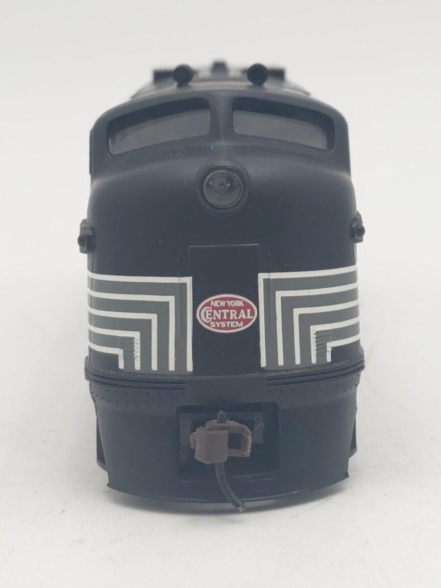 Bachmann 60120 HO New York Central EMD FT-A Diesel Locomotive w DCC LN