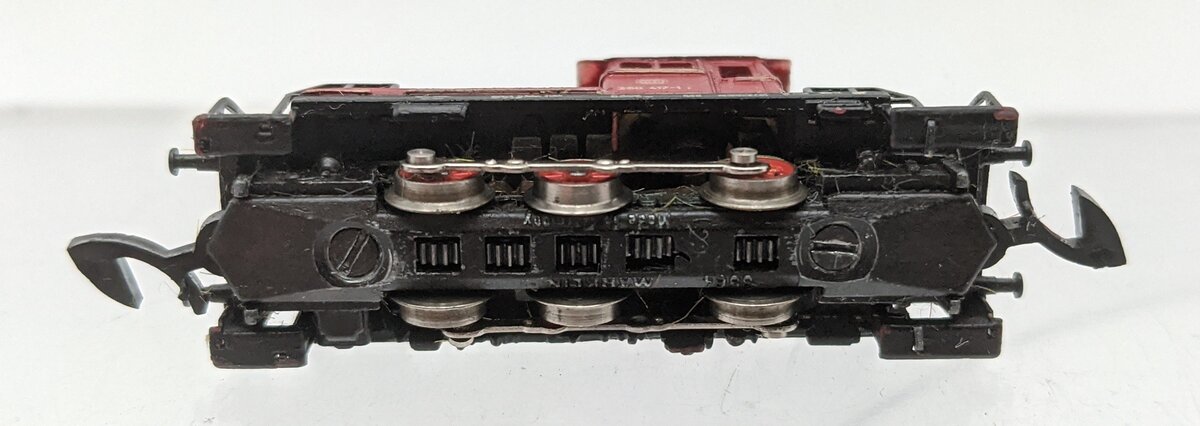 Marklin 8864 Z Scale DB BR 260 Diesel Switcher Locomotive EX