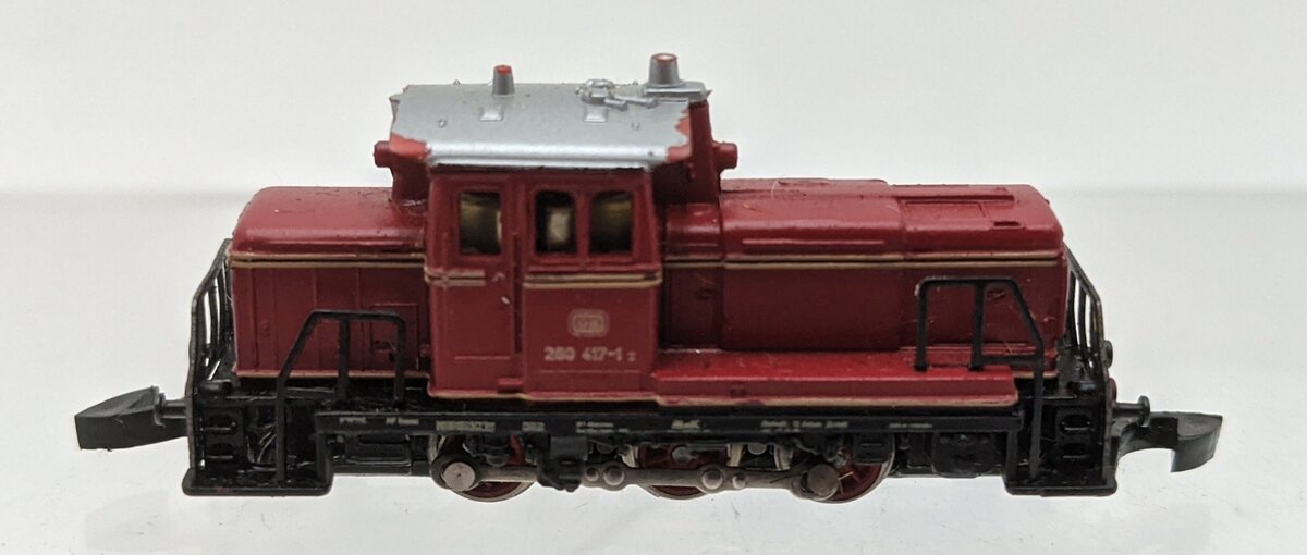 Marklin 8864 Z Scale DB BR 260 Diesel Switcher Locomotive EX