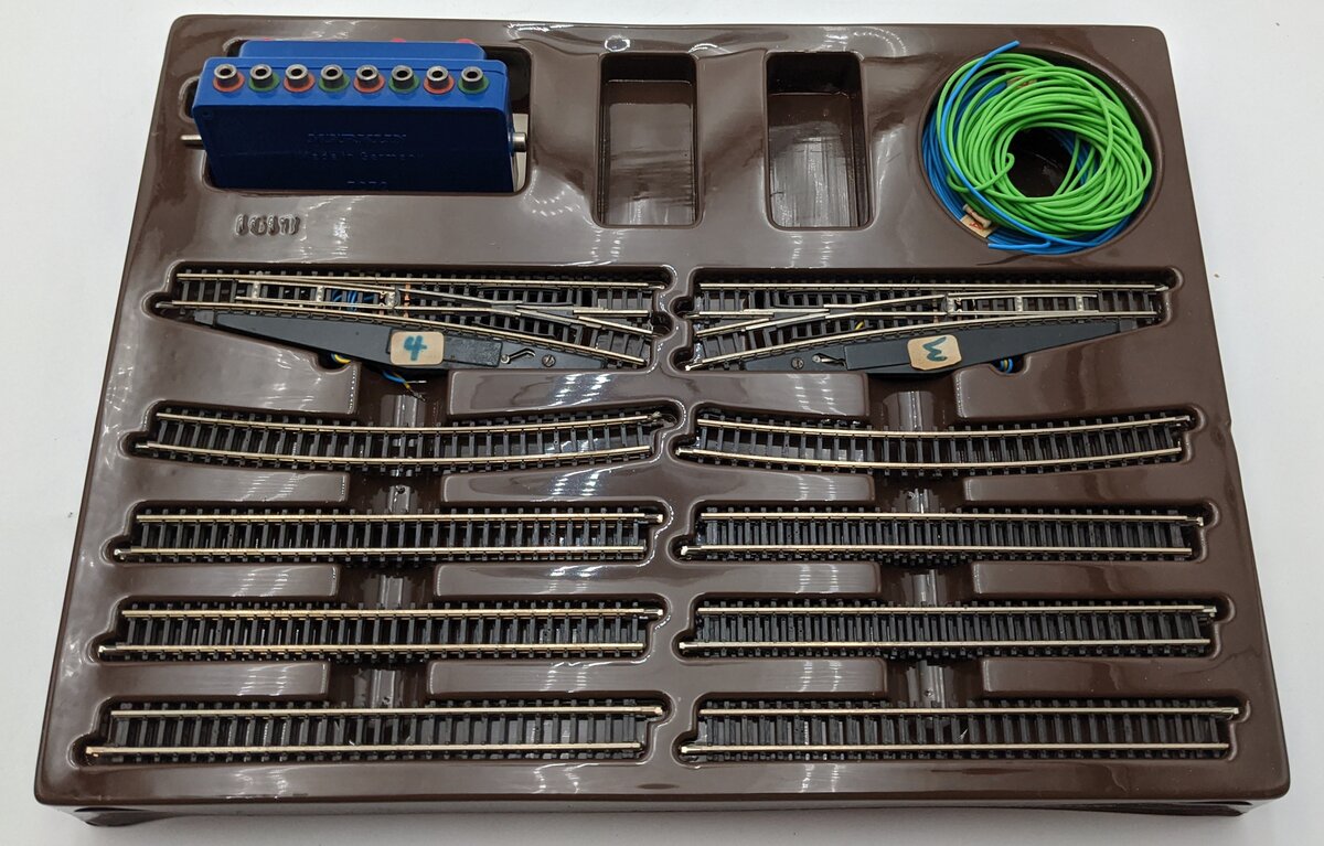 Marklin 8191 Z Scale Extension Set E with Electric Turnouts/Box