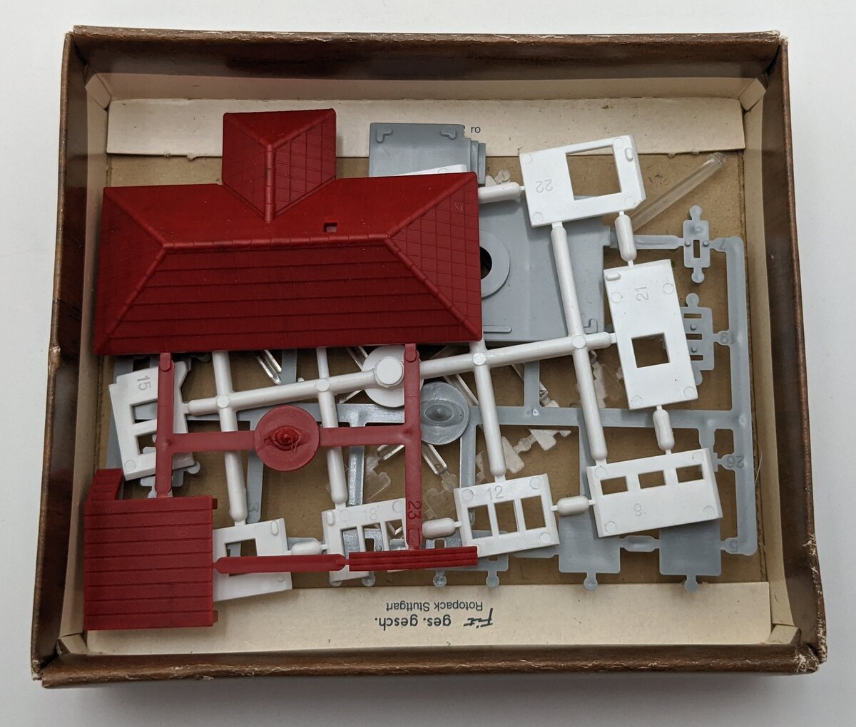 Marklin 8962 Z Scale Railroad Train Station Building Kit LN/Box