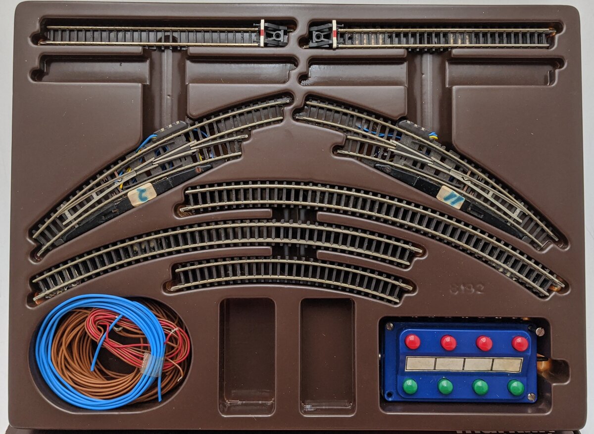 Marklin 8192 Z Scale T1 Double Track Extension Set/Box