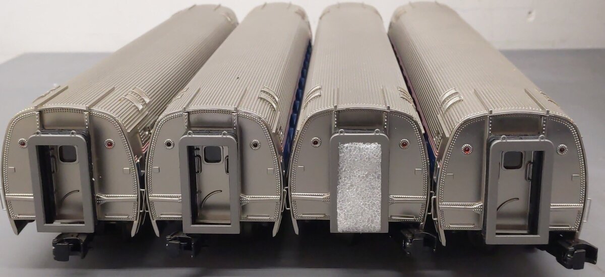 MTH 20-64016 O Scale Amtrak Amfleet 4 Car Passenger Set EX/Box