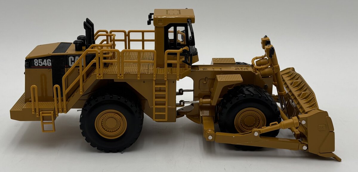 Norscot 55159 1:50 Caterpillar 854G Wheel Dozer LN/Box
