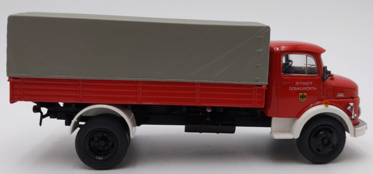 Schuco 03263 1:43 Scale Mercedes-Benz L 322 "STADT Donauworth" EX