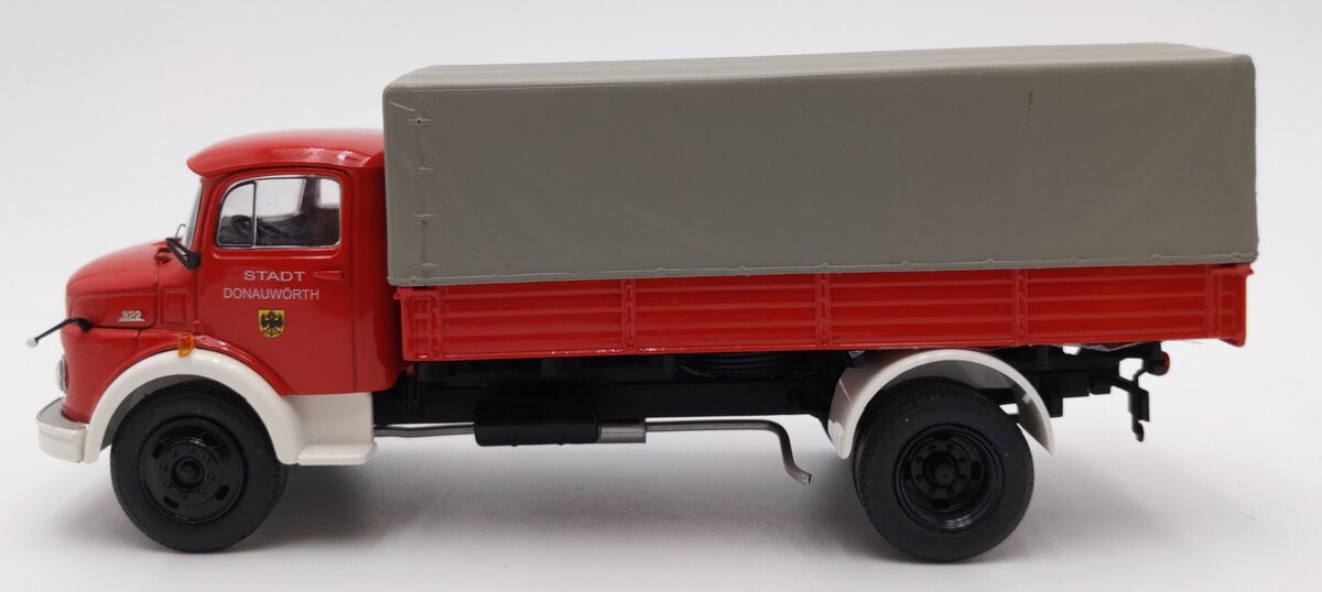 Schuco 03263 1:43 Scale Mercedes-Benz L 322 "STADT Donauworth" EX