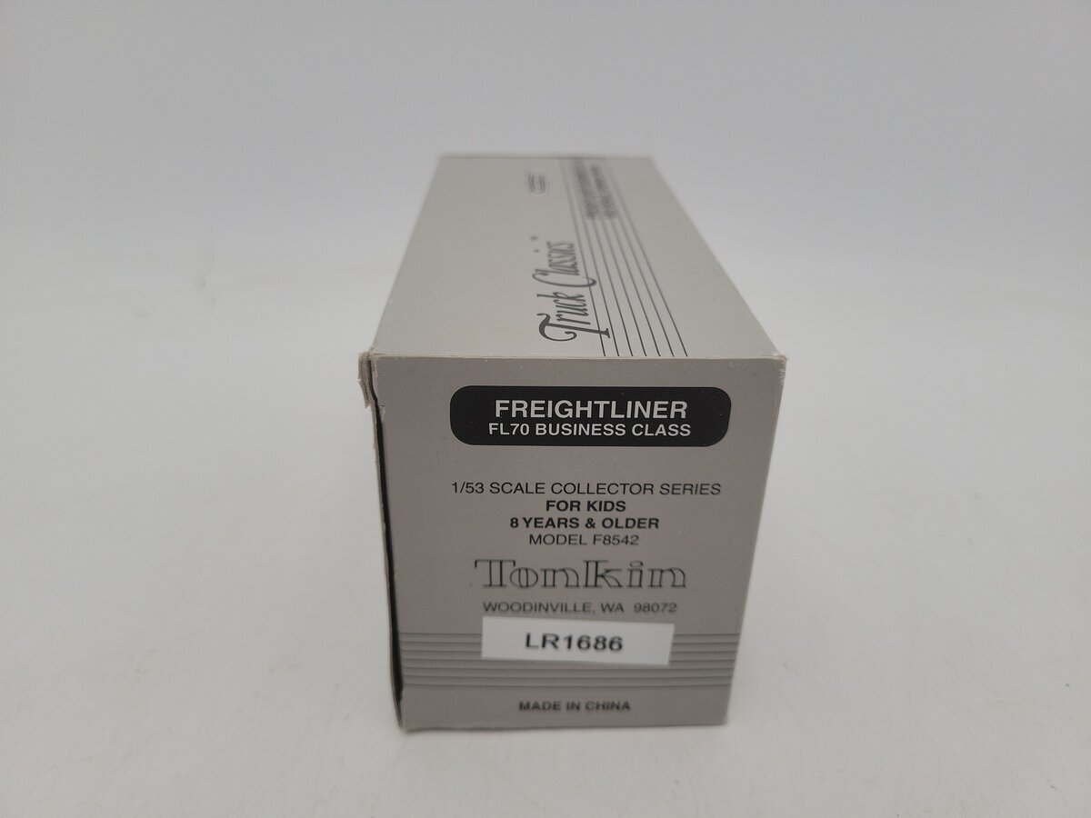 Tonkin F8542 1:53 Scale CAT Freightliner FL70 Business Class Delivery Truck EX/Box