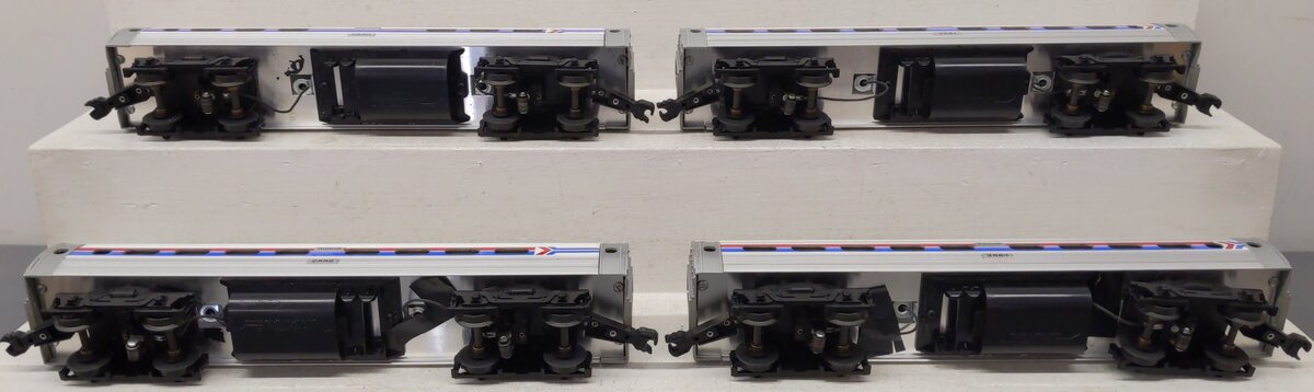 Williams O Gauge Assorted Amtrak Passenger Cars 2880, 2881, 2882, 2883 [4]/Box