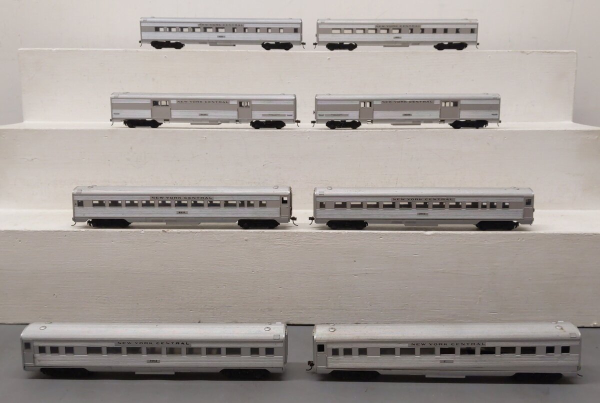 HO Scale Assorted New York Central Passenger Cars [8] VG