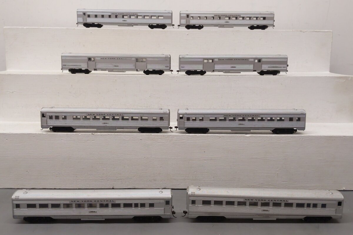 HO Scale Assorted New York Central Passenger Cars [8] VG