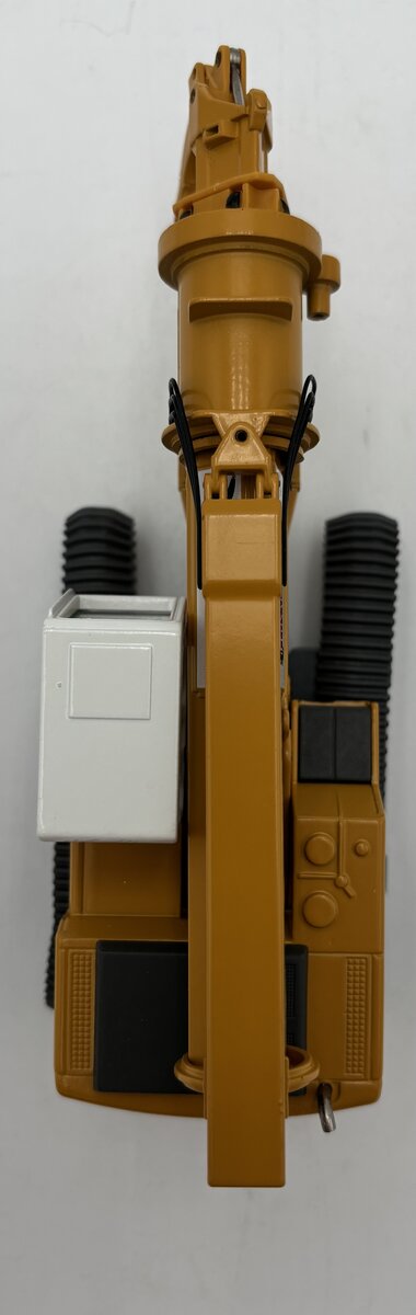 Conrad 2909/0 1:50 K8000 Leonard Hydraulic Track Excavator #924 LN/Box
