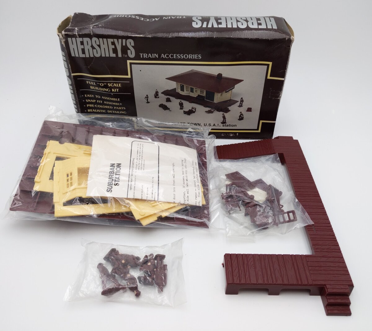 K-Line Assorted O Scale Hershey's Building Kits [3] EX/Box