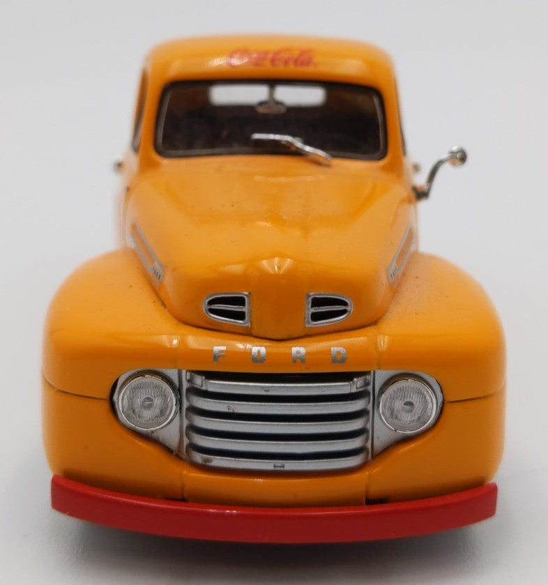 Minichamps 400082062 1/43 Scale Die-Cast Ford F-1 Pickup Coca Cola EX
