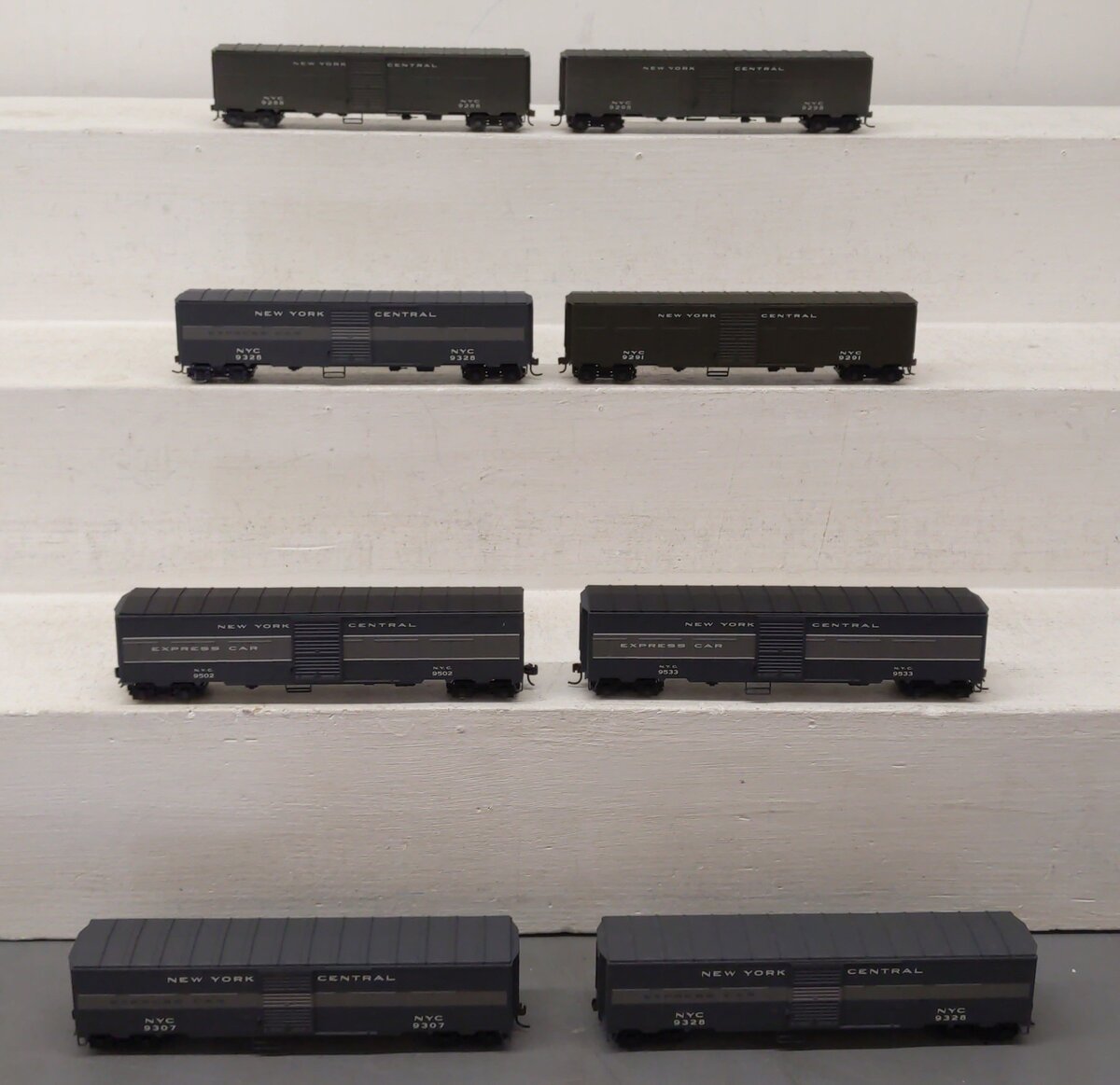 HO Scale Assorted New York Central Express Boxcars [8] VG