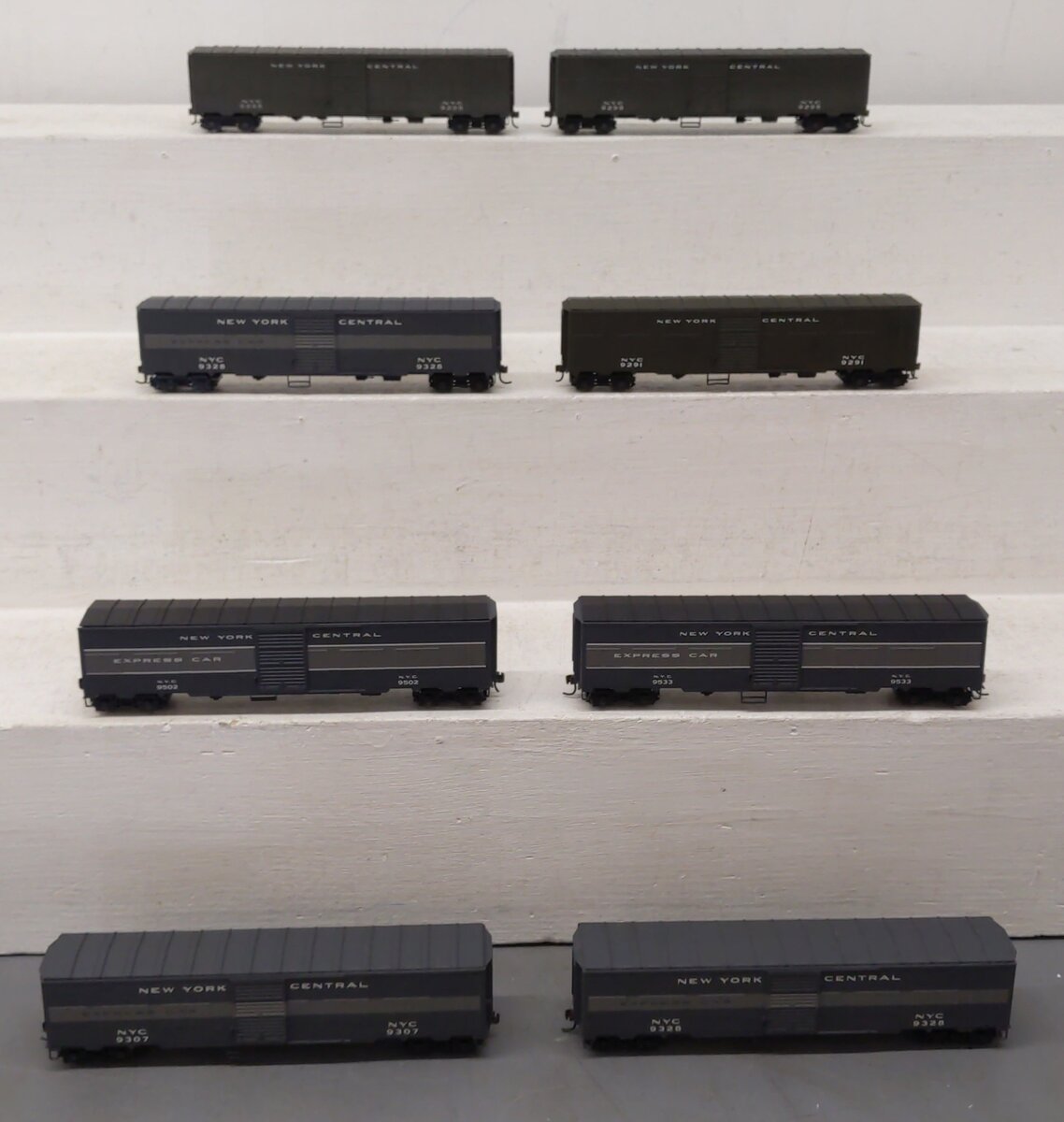 HO Scale Assorted New York Central Express Boxcars [8] VG