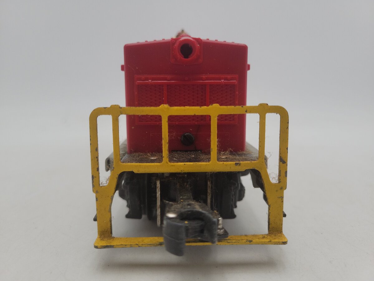 Lionel 600 Vintage O MKT NW-2 Diesel Locomotive w/Yellow Handrails