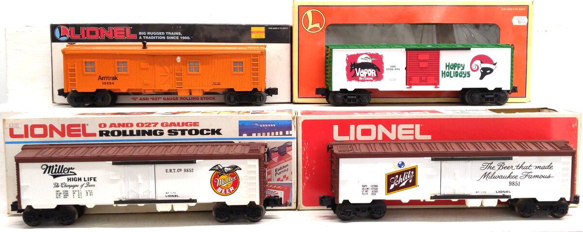 Lionel O Gauge Assorted Freight Cars: 9852, 9851, 19654, 26208 [4] VG/Box