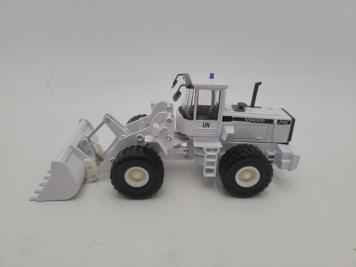 Motorart 10446 1:50 Scale Volvo L150E Wheel loader Diecast Car Model Collection EX/Box