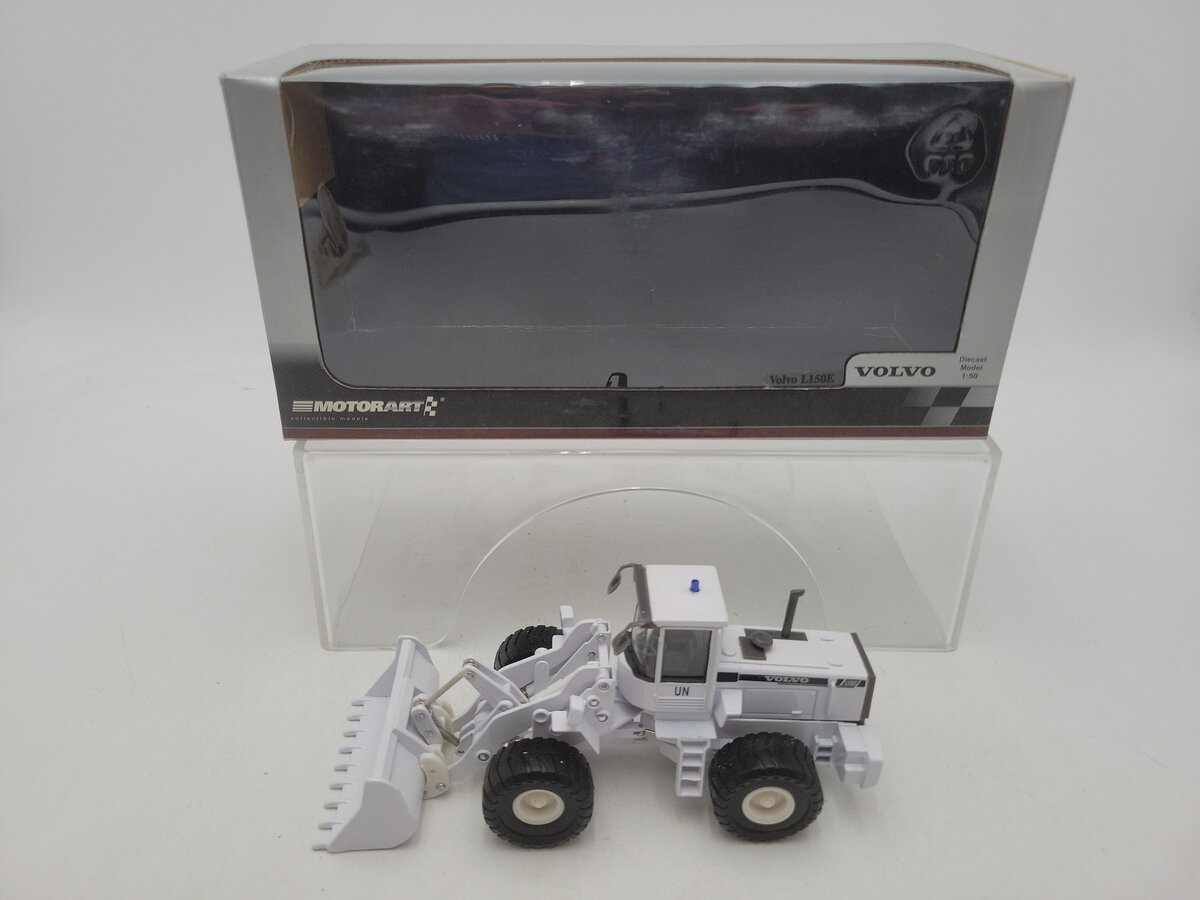 Motorart 10446 1:50 Scale Volvo L150E Wheel loader Diecast Car Model Collection EX/Box