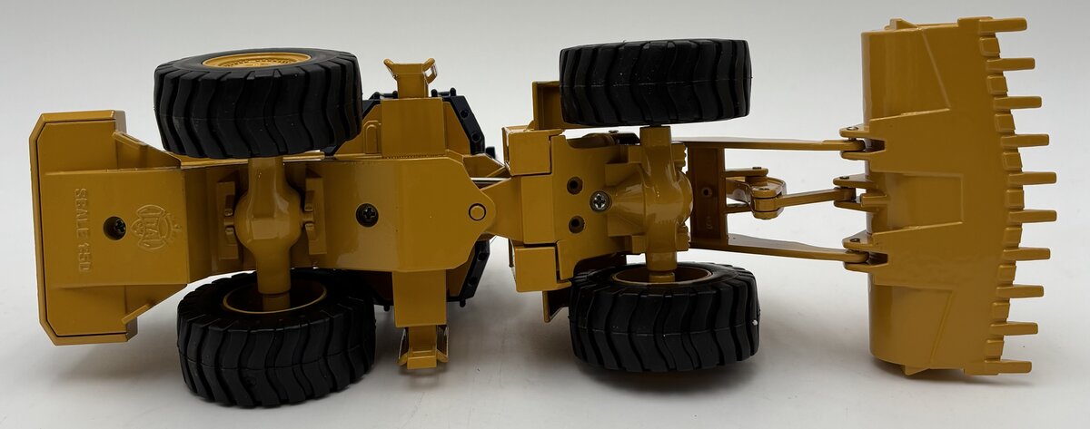 Joal 198 1:50 Diecast Metal Komatsu WA800-2 Avance Wheel Loader