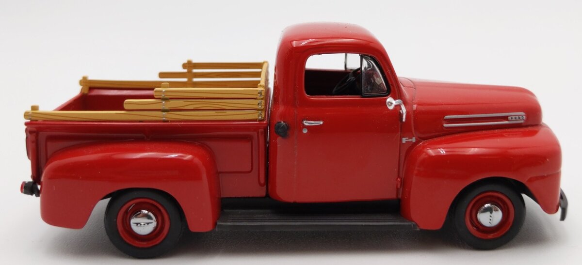 Minichamps 1:43 1948 Ford F-1 Pickup Truck Red LN