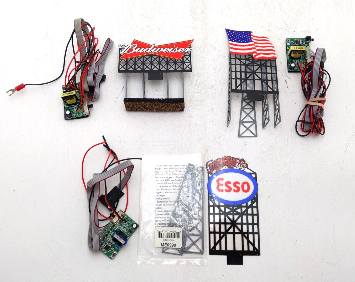 Miller Engineering HO/O Animated Billboards: 4071, 9030, 4981 [3] EX