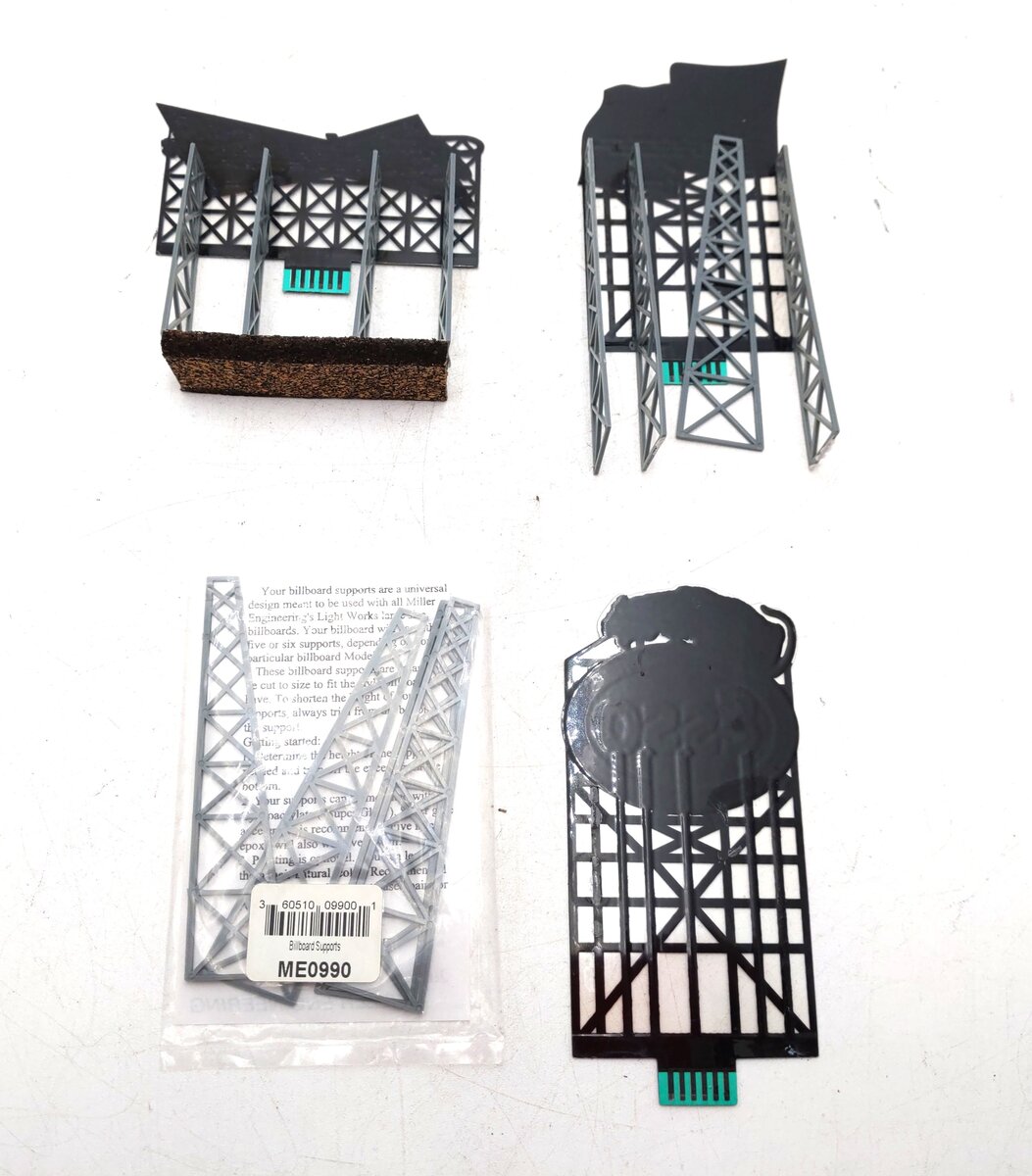 Miller Engineering HO/O Animated Billboards: 4071, 9030, 4981 [3] EX