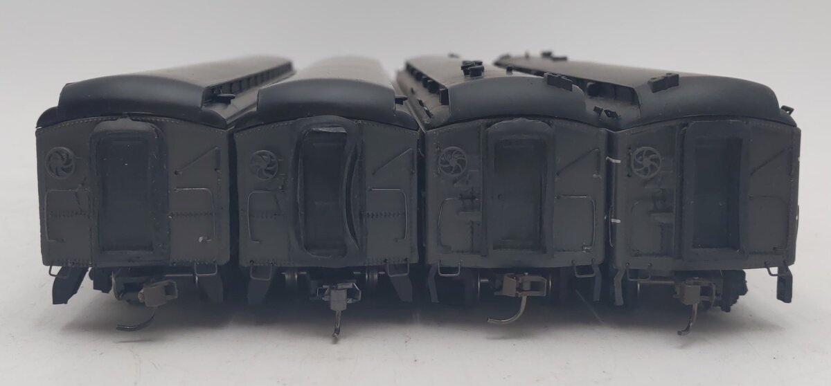 Bachmann HO Scale Assorted New York Central Passenger Cars [4] EX