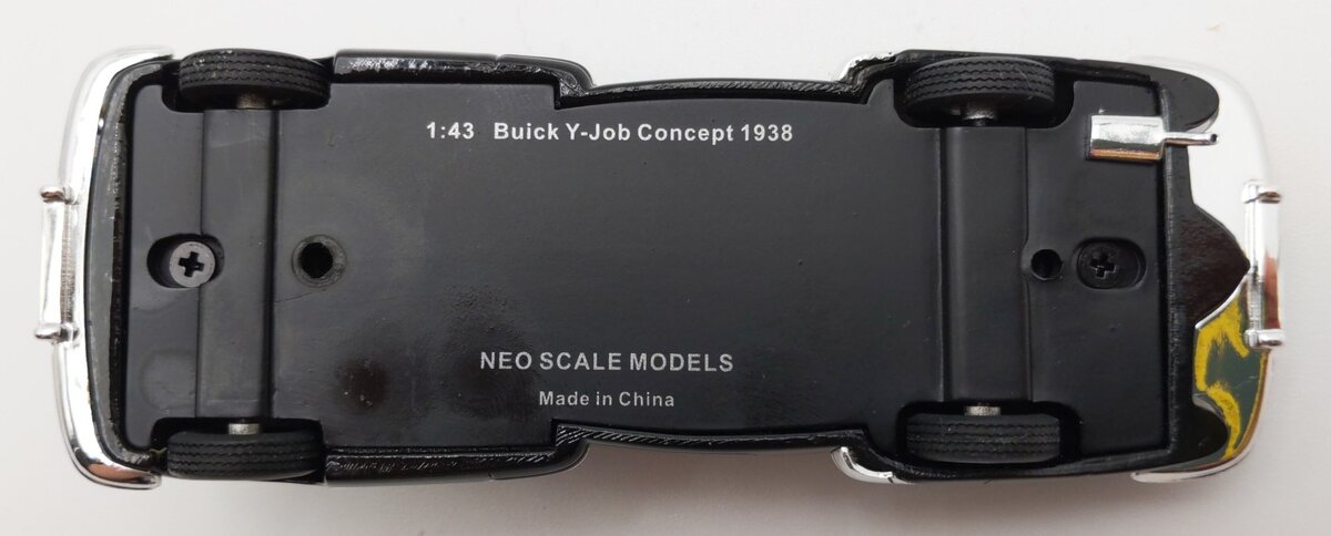 NEO 43435 1:43 Scale Die-Cast 1938 Buick Y-Job Concept Car EX