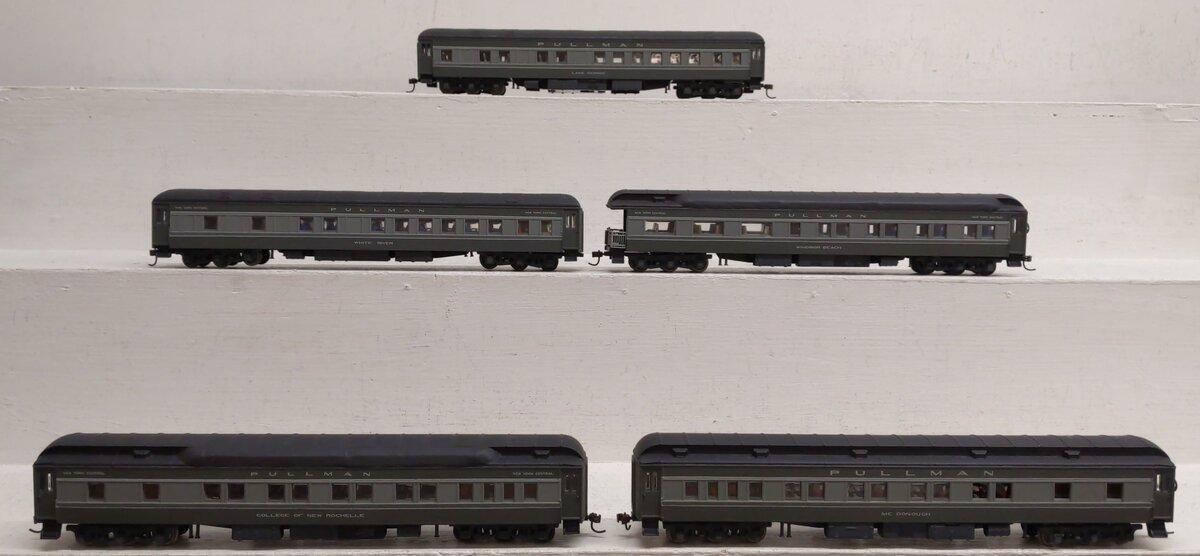 HO Scale Assorted Custom New York Central Passenger Cars [5]