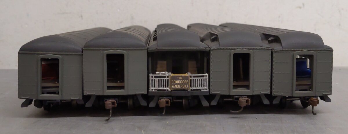 HO Scale Assorted Custom New York Central Passenger Cars [5]