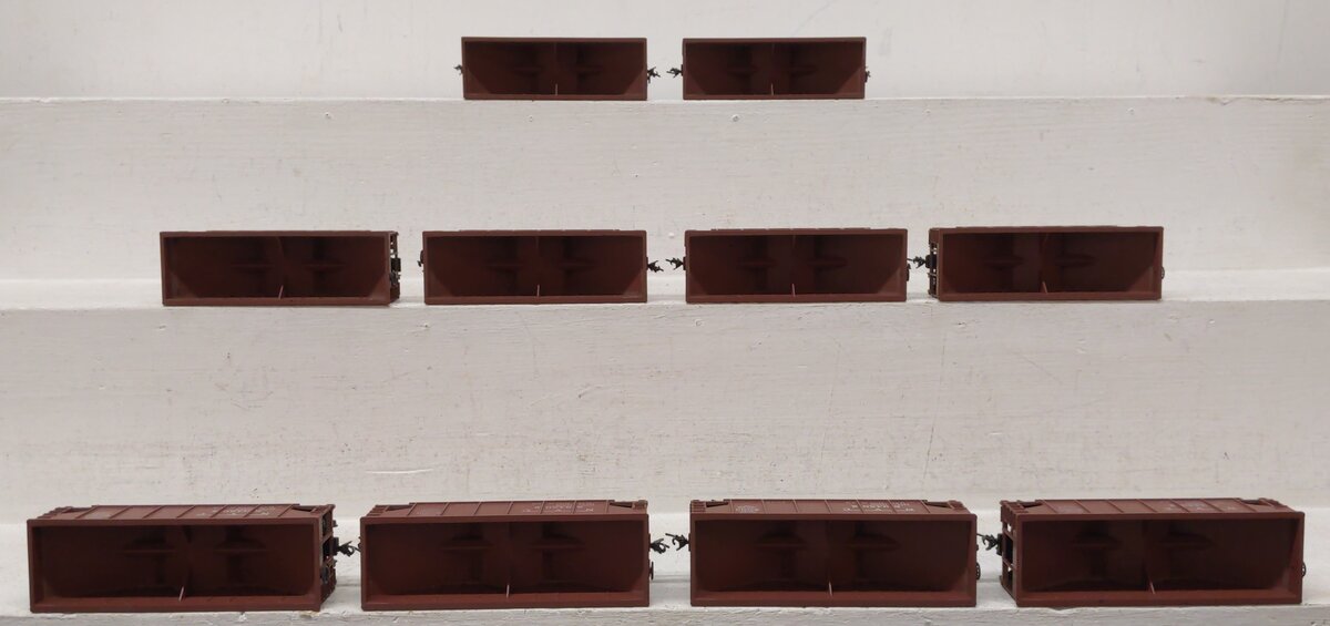 HO Scale Assorted NYC 2-Bay Hoppers [10] VG
