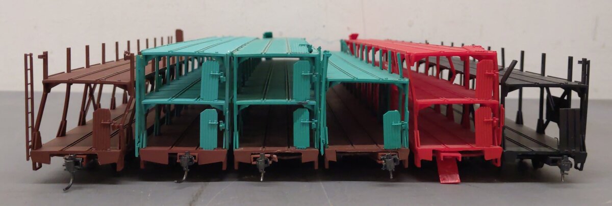 Accurail HO Scale Assorted Auto Carriers [6] VG