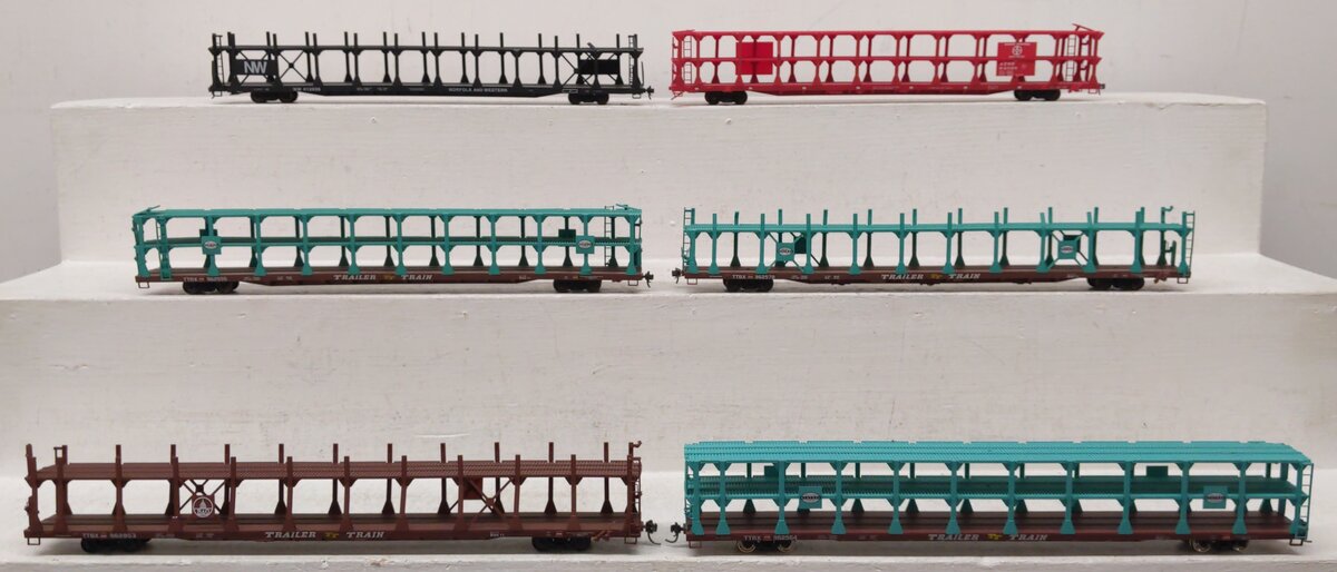 Accurail HO Scale Assorted Auto Carriers [6] VG