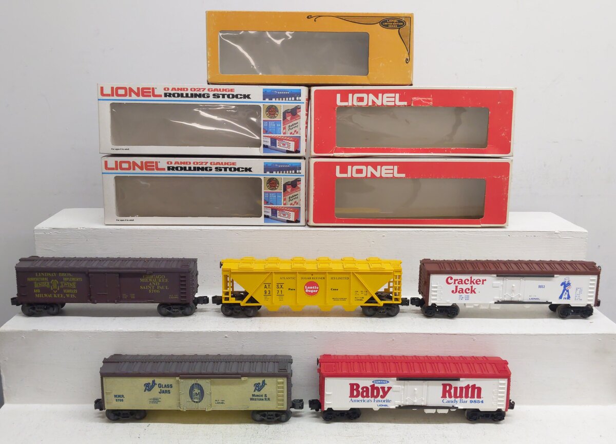 Lionel O Gauge Assorted Freight Cars [5] EX/Box