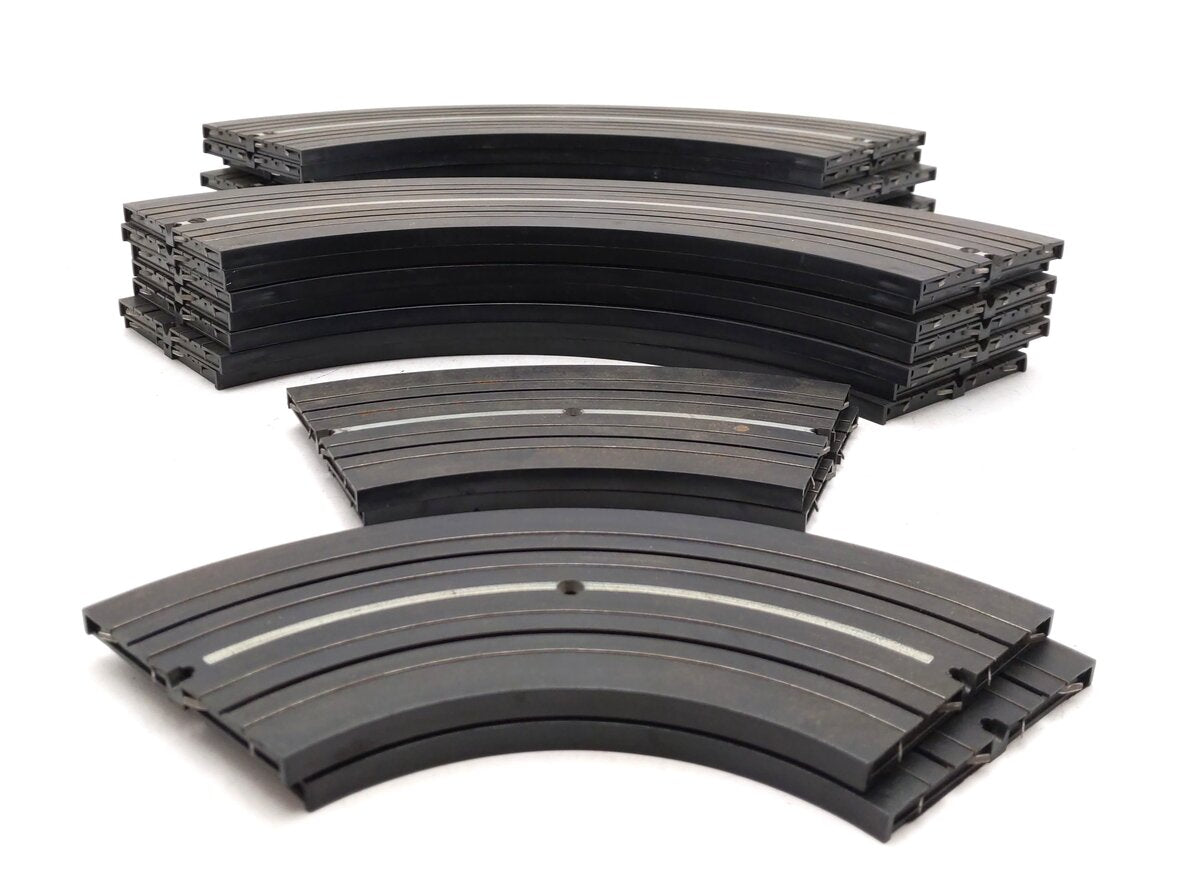 Aurora HO Model Motoring Assorted Curved Track [18] VG