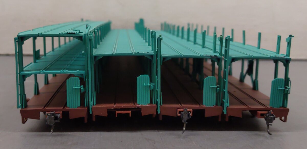 Accurail HO Scale New York Central Auto Carriers [4] VG