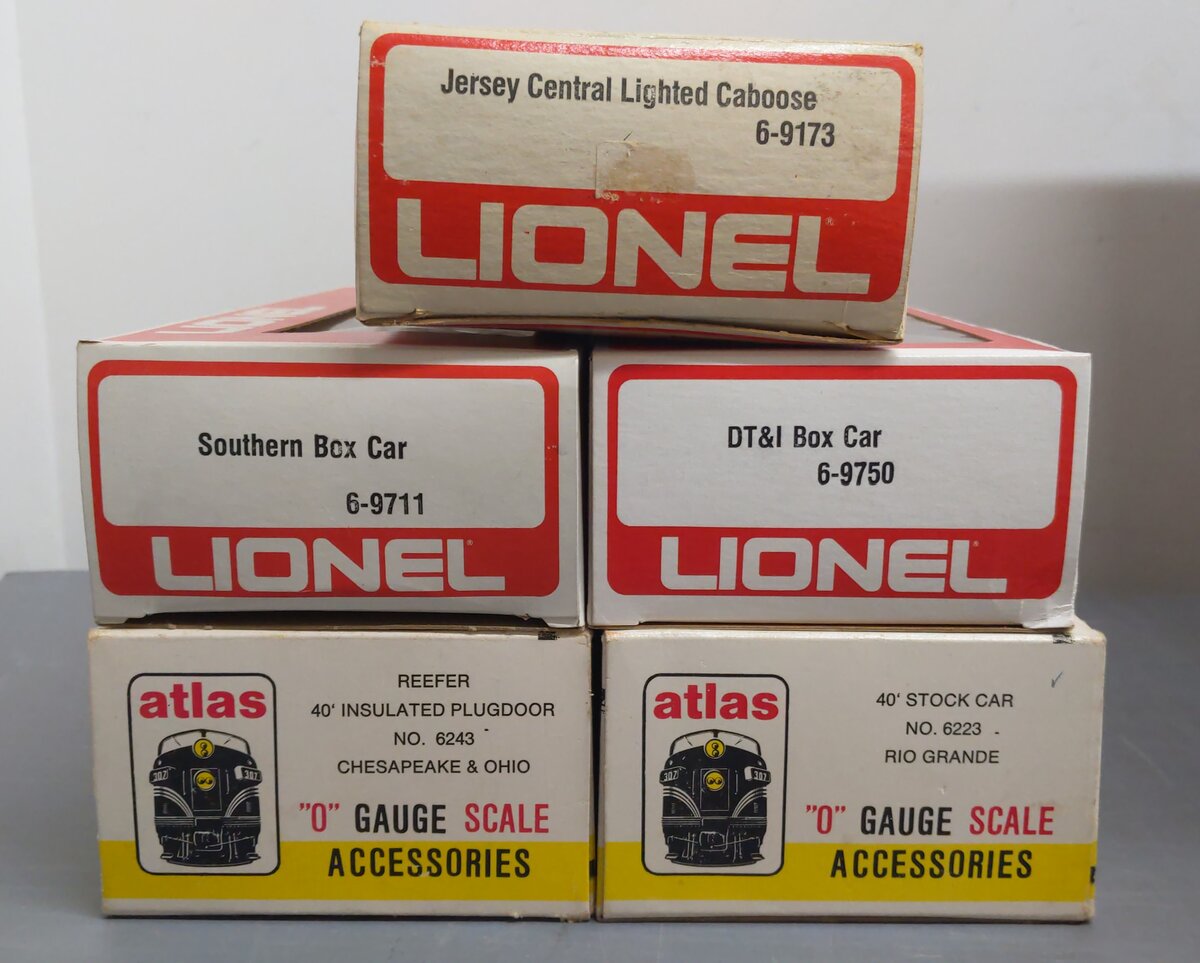 Atlas & Lionel Assorted O Gauge Freight Cars [5] VG/Box