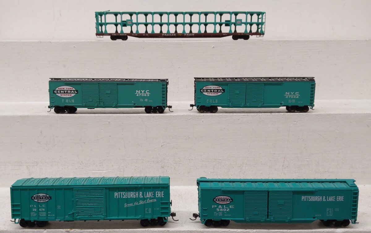 Accurail & Other HO Scale Assorted NYC and P&LE Freight Cars [5] VG