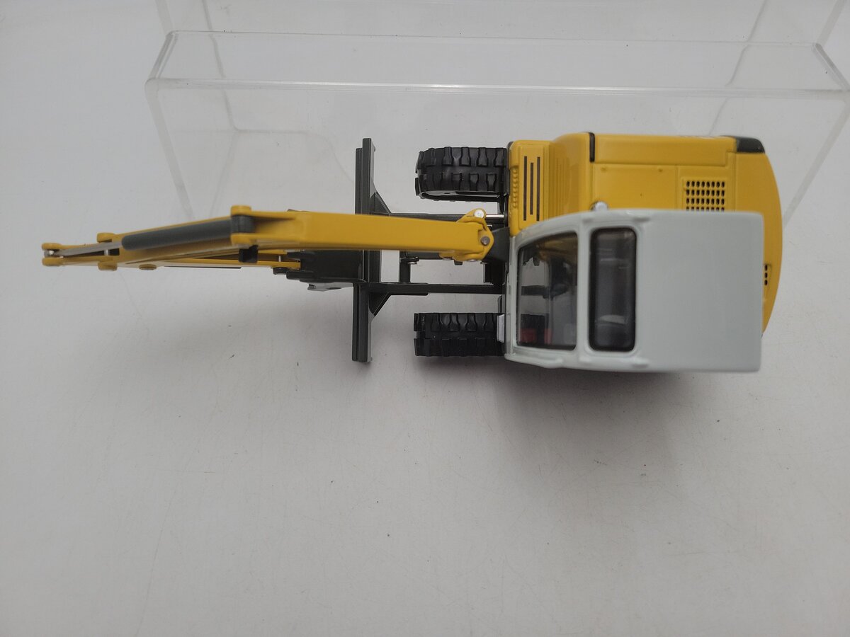 Die Cast Promotions 908618 1:25 Scale Beige/Yellow GE602 Compact Excavator LN/Box