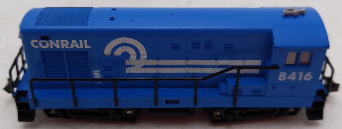Minitrix 2001 Conrail N Scale Diesel Locomotive VG