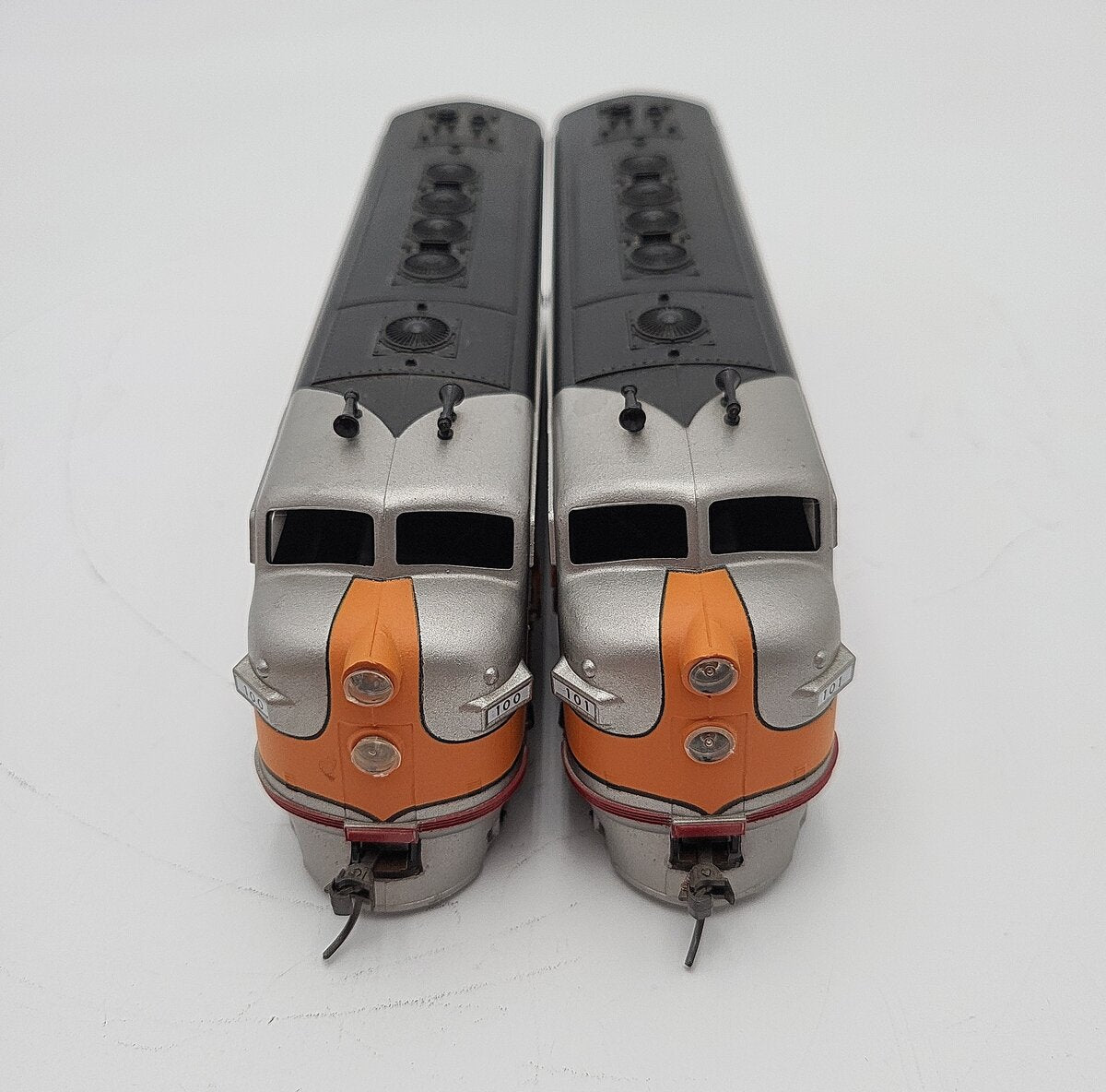 Athearn HO Scale Filmore & Western Diesel Locomotives #100 & #101 EX