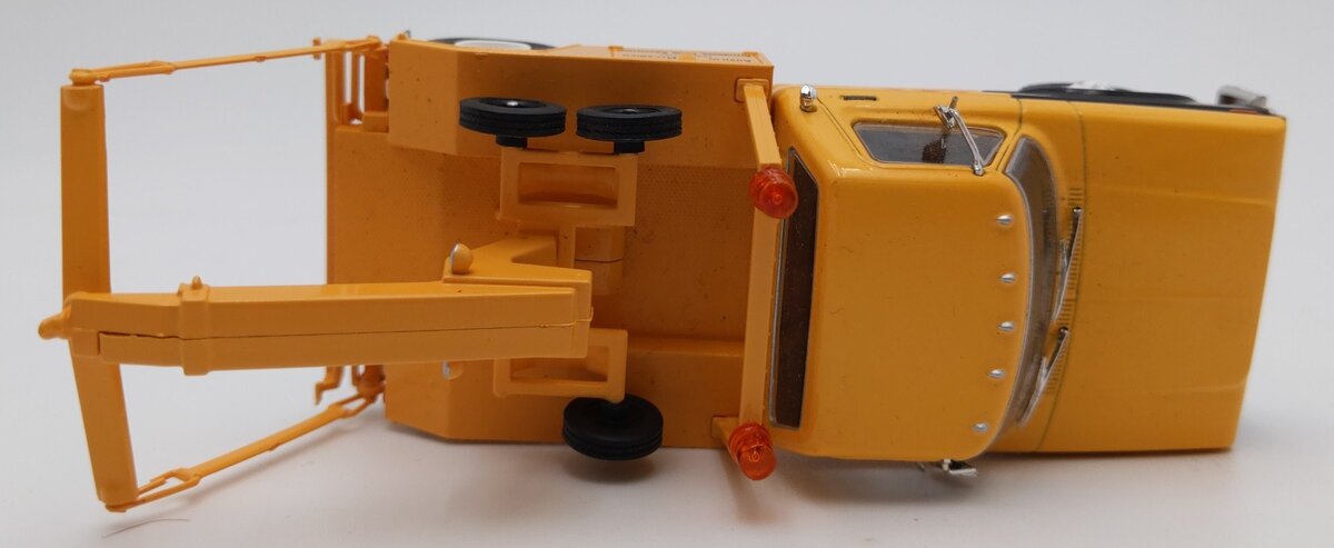 IXO Models 1:43 Scale Die-Cast 1974 Ford F-350 ACA Tow Truck VG