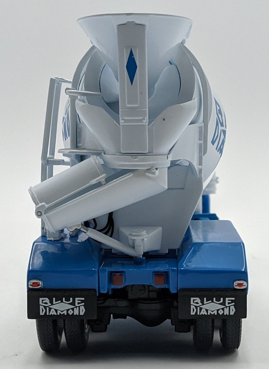 First Gear 19-2446 1:34 Mack R Model Mixer NIB